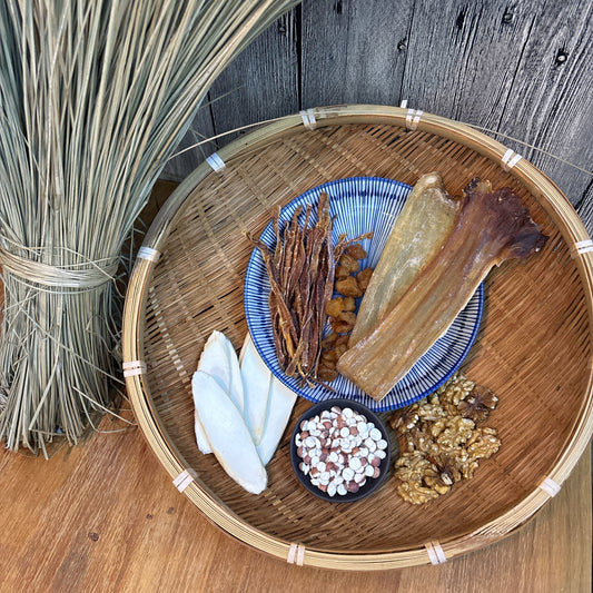 沙蟲象拔蚌乾淮山湯包